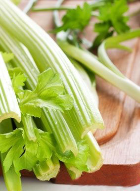 食療芹菜粥養肝 推薦10款春季<a href=http://www.daocaipu.com/yangsheng/ target=_blank class=infotextkey>養生</a>粥