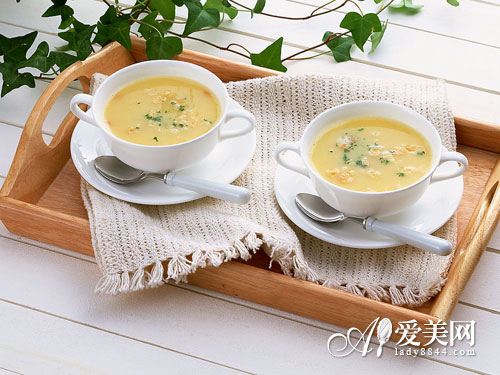  秋食銀耳滋陰潤膚 推薦8款銀耳美顏湯 