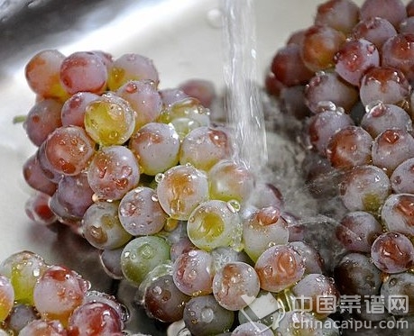 你真會洗葡萄嗎?洗乾淨過?