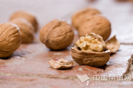 細數核桃6大<a href=http://www.daocaipu.com/yangsheng/ target=_blank class=infotextkey>養生</a>功效
