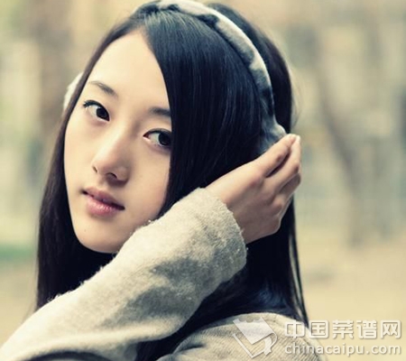 女性冬天腳冷是什麼原因