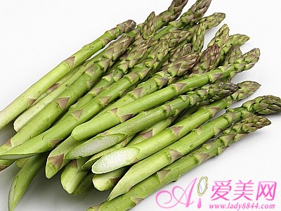  簡單易做的6款美白湯 喝出雪白嫩滑肌膚 
