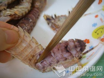 教你用筷子快速剝瀨尿蝦殼