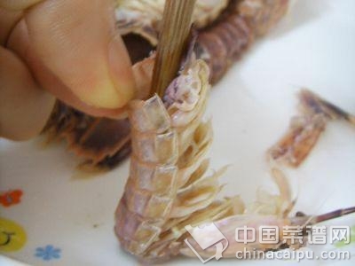 教你用筷子快速剝瀨尿蝦殼