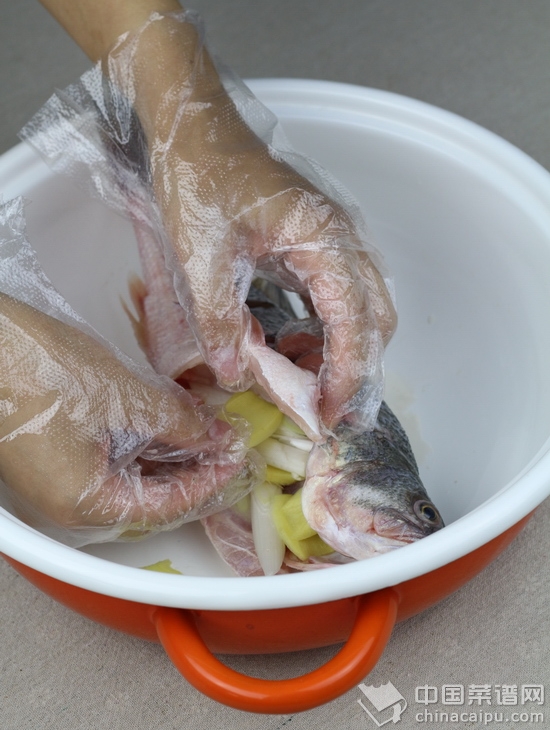 微波清蒸鱸魚
