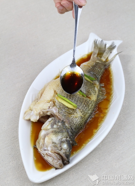 微波清蒸鱸魚