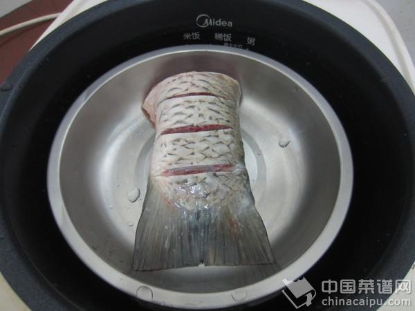 清蒸魚尾