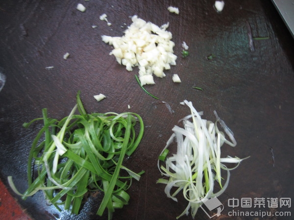 清蒸魚尾