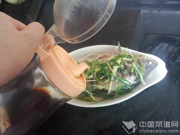 清蒸鯽魚
