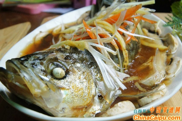 清蒸鱸魚