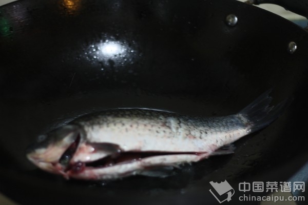 清燉鯽魚