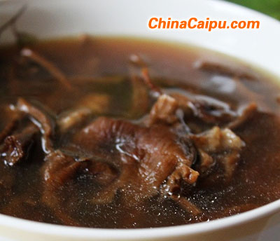茶樹菇老鴨湯