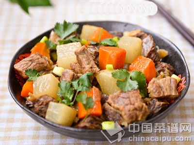 蘿蔔燒牛肉