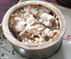 橄欖菜竹筒飯