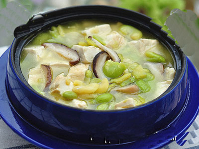 蠶豆豆腐煲
