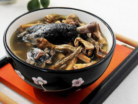 松茸烏雞湯