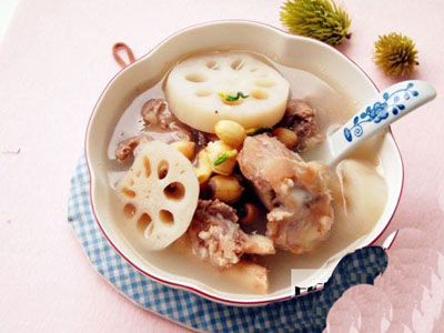 排骨蓮藕湯