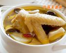 山藥蘑菇煨土雞湯