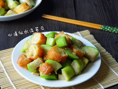絲瓜燴老油條