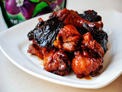 西梅燒鴨肉