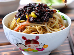 老北京炸醬麵