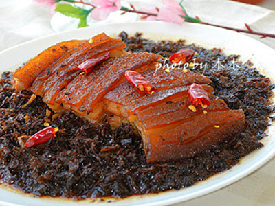 梅乾菜扣肉