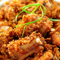 川味粉蒸排骨