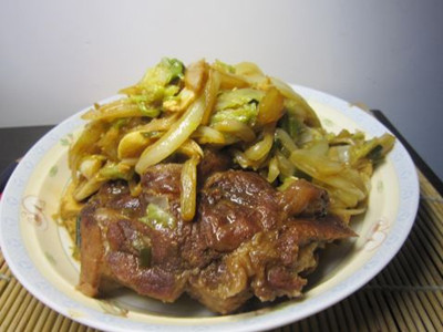 頸背肉骨白菜燉