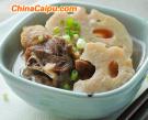蓮藕骨頭湯