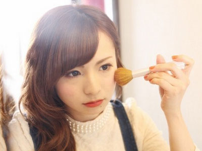 日媒教你巧用乳液 三招變身大美女