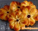 奶黃花兒麵包