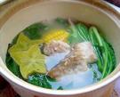 菠菜燉魚骨的做法