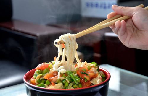 三個煮麵技巧讓麵條爽滑不黏糊