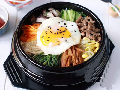韓國石鍋拌飯