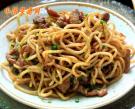 蔥香肉片炒麵