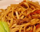 肉絲小炒麵